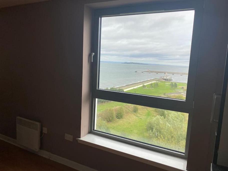 Modern 2 Bed Apartment With Stunning Seaside View Edynburg Zewnętrze zdjęcie